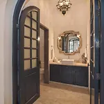 Casa Delphine