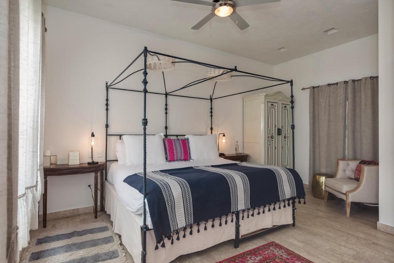 Hotel Casa Delphine 3*