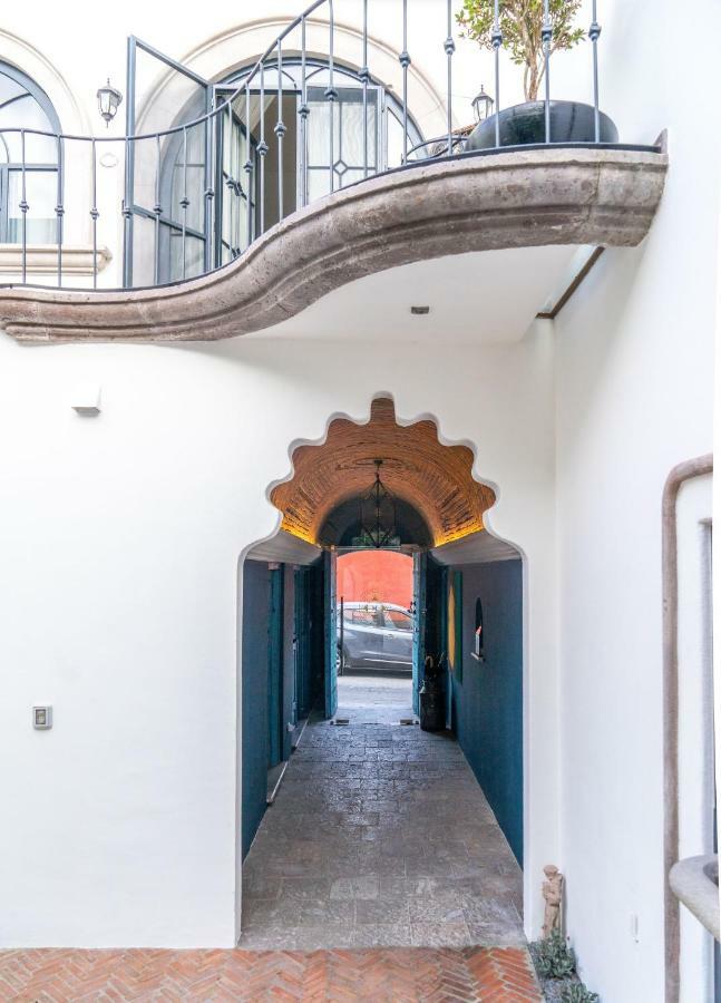 Hotel Casa Delphine 3*